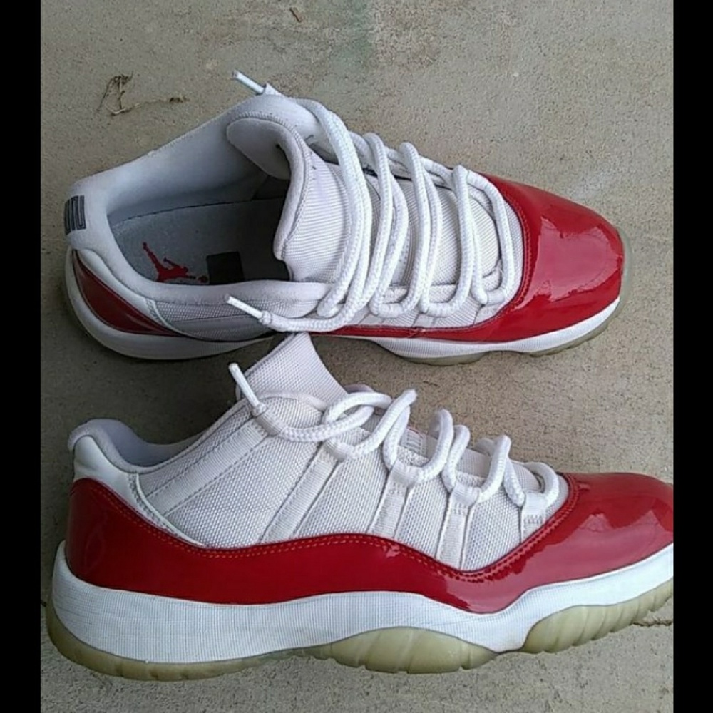 Jordan 11 Retro Low Cherry *2016 * ( GS )